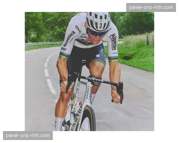 车队发布：Canyon-SRAM车队公布新款队服，主打轻量化与透气材料